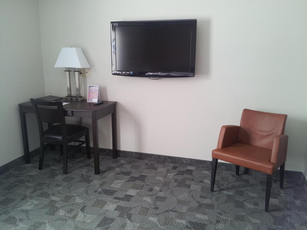 Midland Inn & Suites חדר תמונה