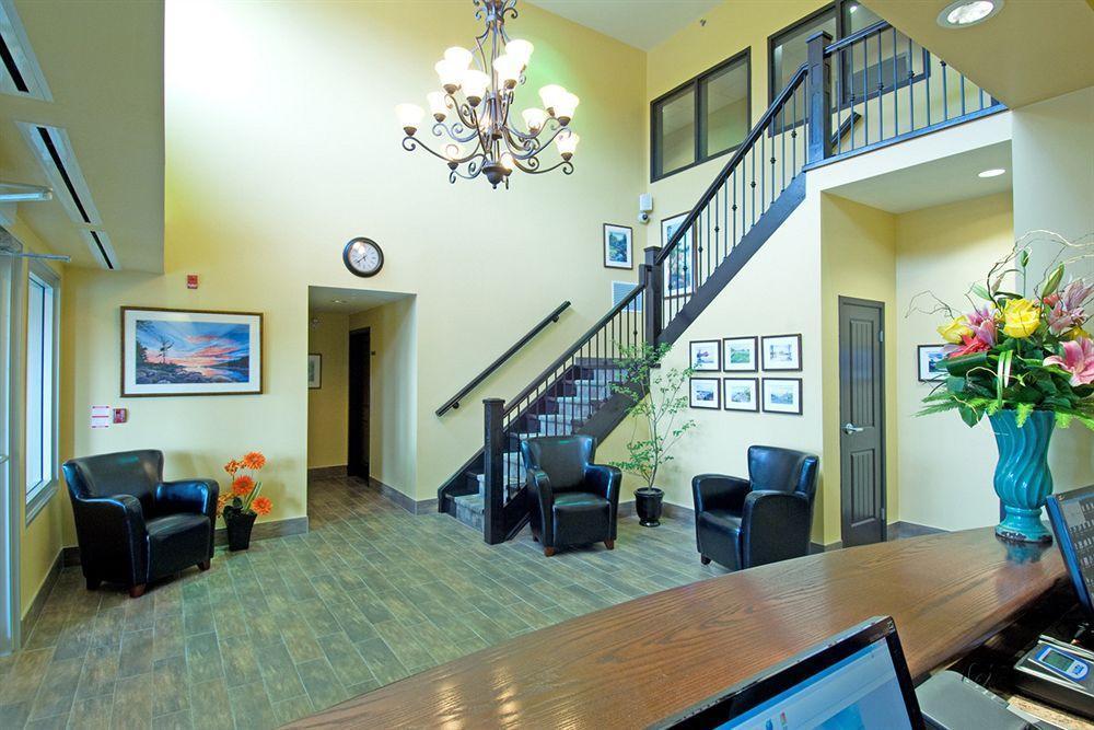 Midland Inn & Suites מראה חיצוני תמונה